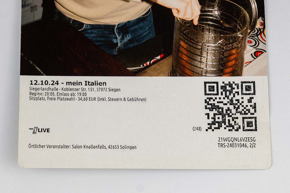 Ticket gedruckt mit QR Code und Adresse
