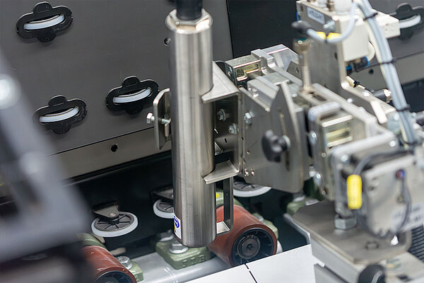 Inkjet-Druckkopf zur berührungslosen Kennzeichnung von Abstandhaltern im Fensterbau