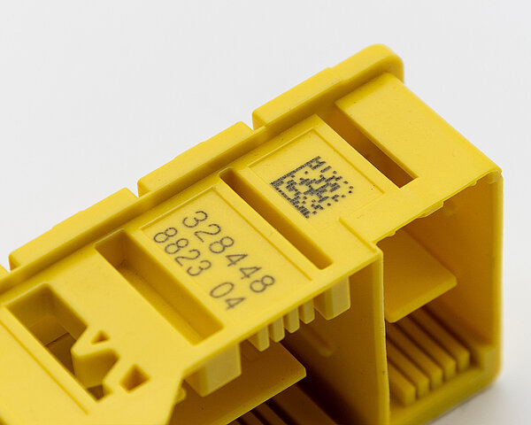 Kunststoffbauteil mit Lasermarkierung