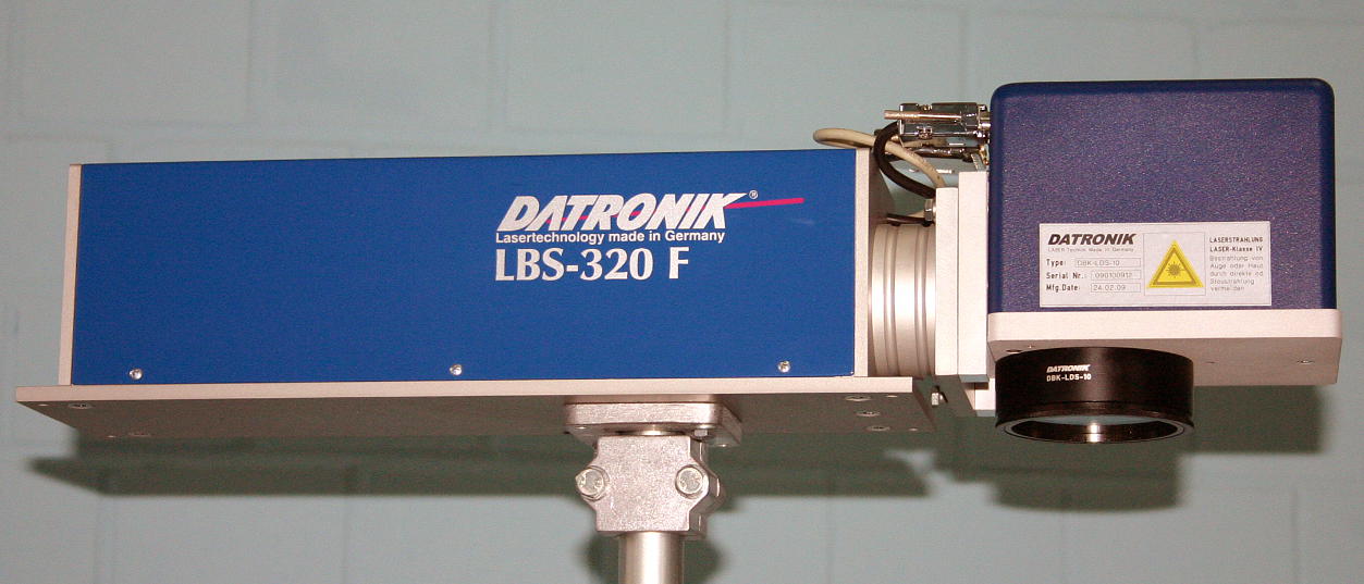 Für die berührungslose Kennzeichnung von Metallen, Keramik und Kunststoffen Datronik Beschriftungslaser LBS-320 F